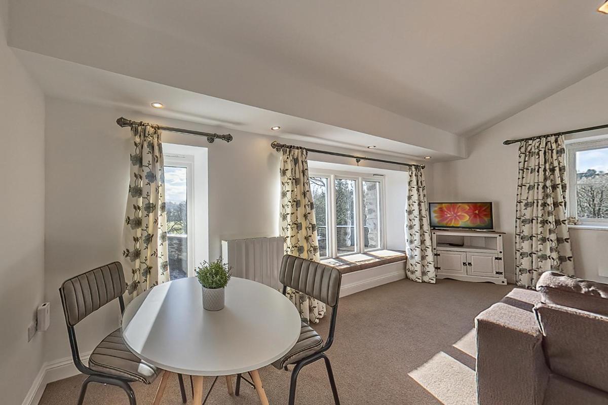 Stunning Barn Conversion With Hot Tub And Alpacas - Ty Cerrig Barn Corwen