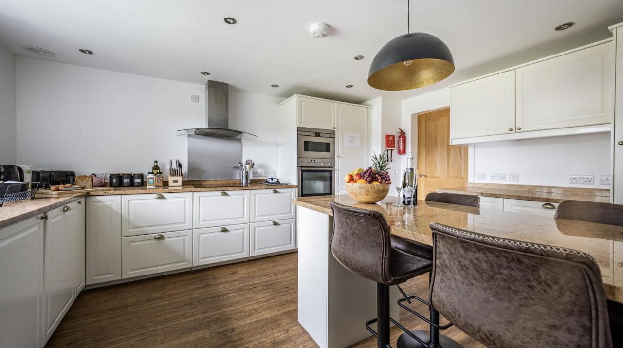 Stunning Barn Conversion With Hot Tub And Alpacas - Ty Cerrig Barn Holiday home
