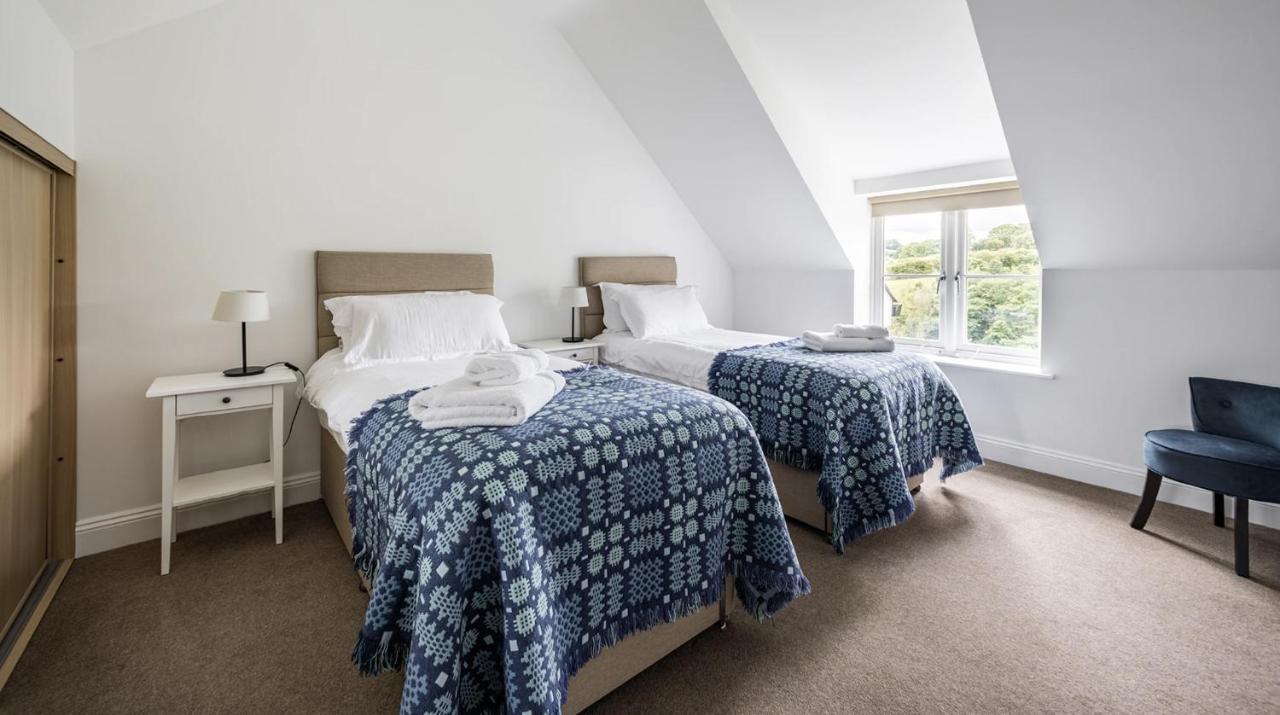 Holiday home Stunning Barn Conversion With Hot Tub And Alpacas - Ty Cerrig Barn Corwen