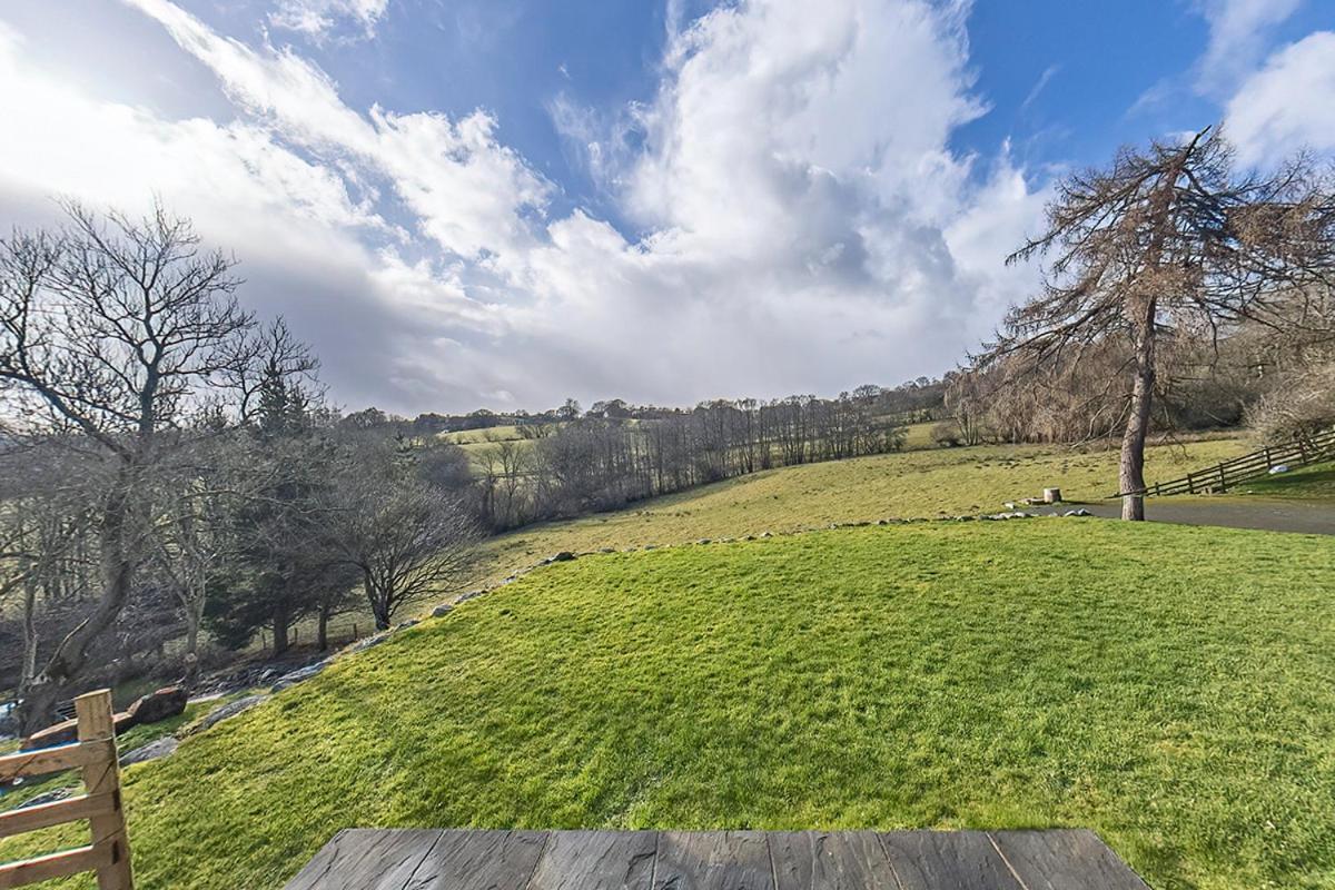 Holiday home Stunning Barn Conversion With Hot Tub And Alpacas - Ty Cerrig Barn Corwen